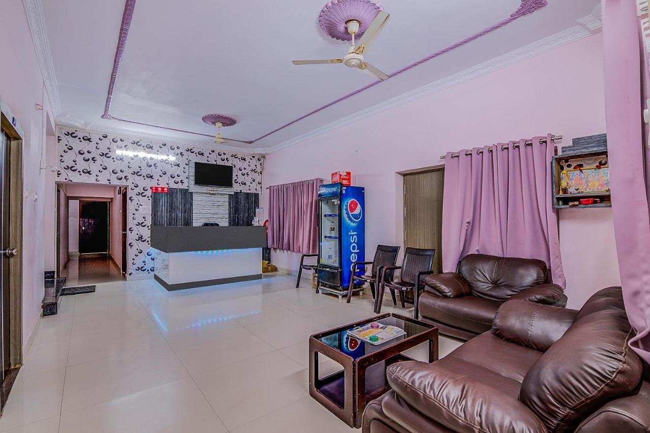 Jalāripeta Oyo 8929 Stay Siddhartha Residency מראה חיצוני תמונה