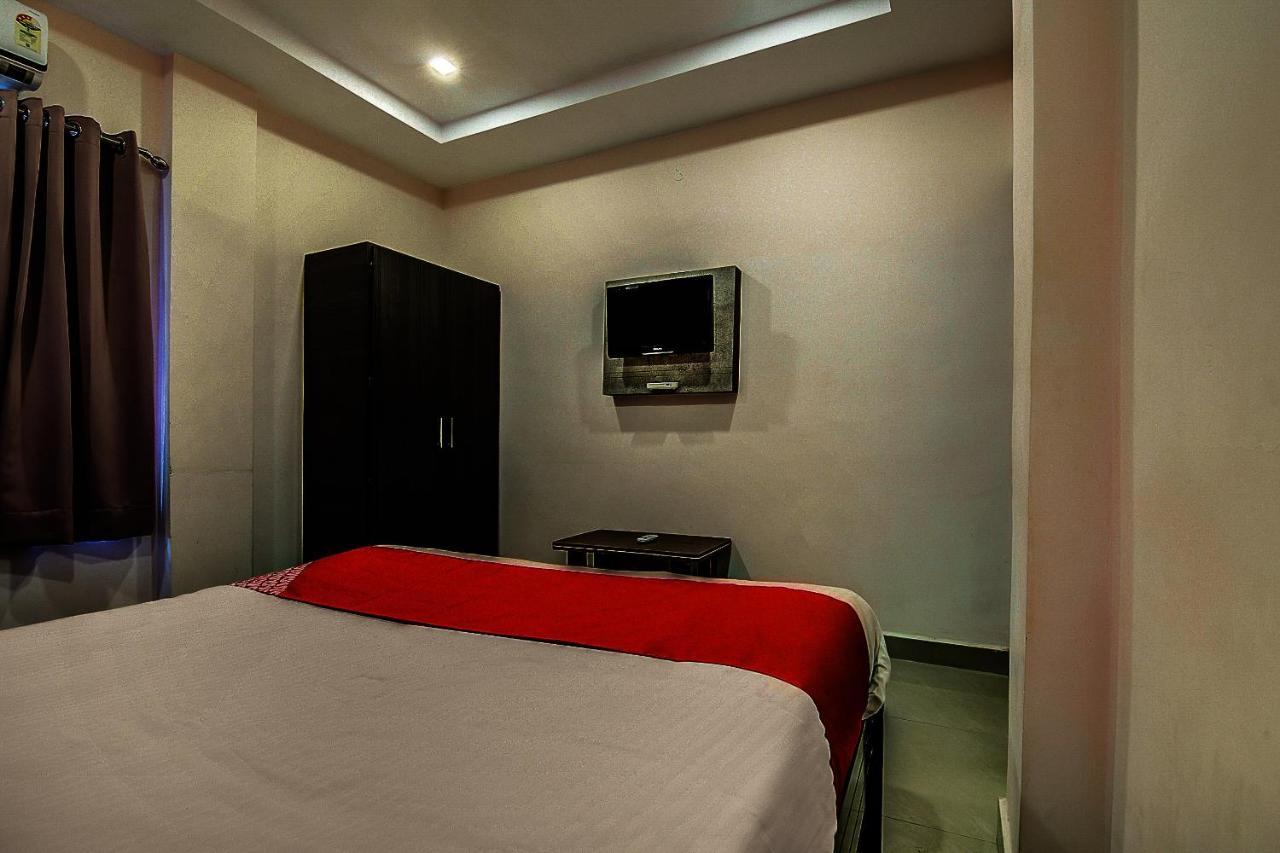 Jalāripeta Oyo 8929 Stay Siddhartha Residency מראה חיצוני תמונה